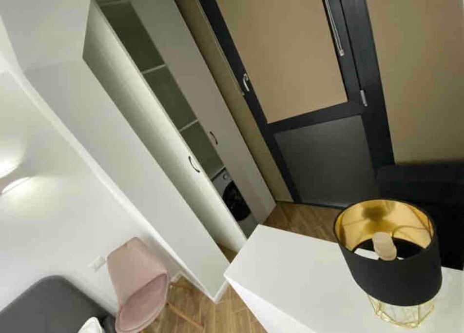 Enescu Flat Appartement Suceava Buitenkant foto